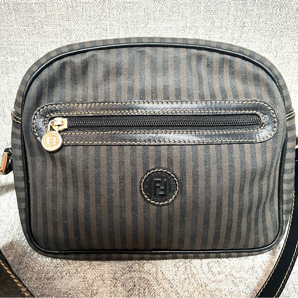 ✨VINTAGE✨ FENDI Paquin Striped Coated Canvas Leather Crossbody Shoulder Bag Blk